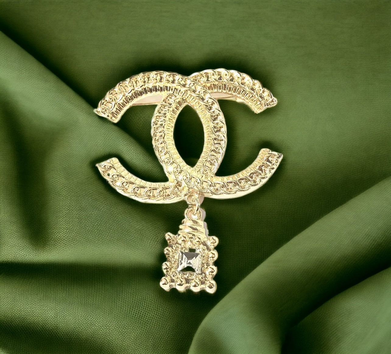 Champagne Brooch