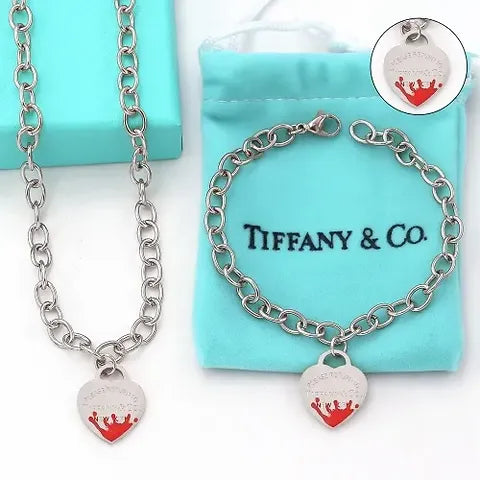 Tif Necklace and bracelet