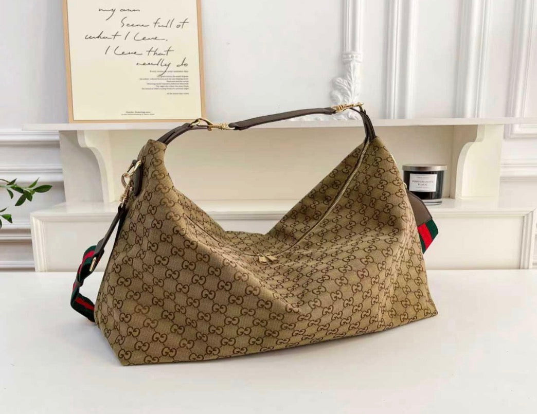 GG shoulder bag